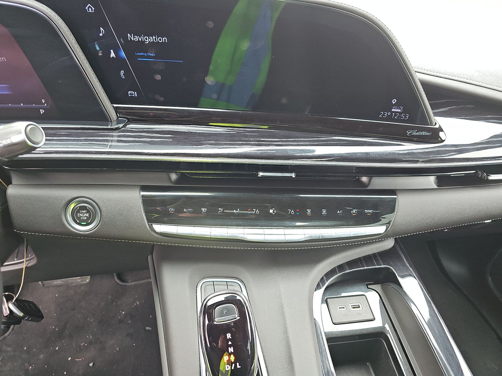 2023 Cadillac Escalade ESV Sport AWD