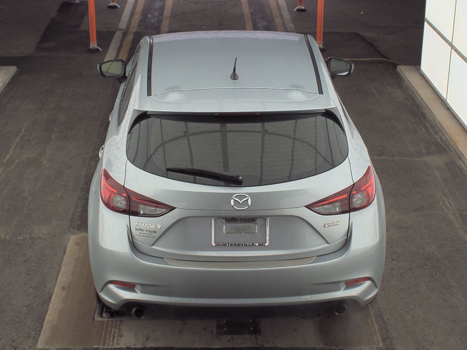 2018 MAZDA MAZDA3 Sport FWD