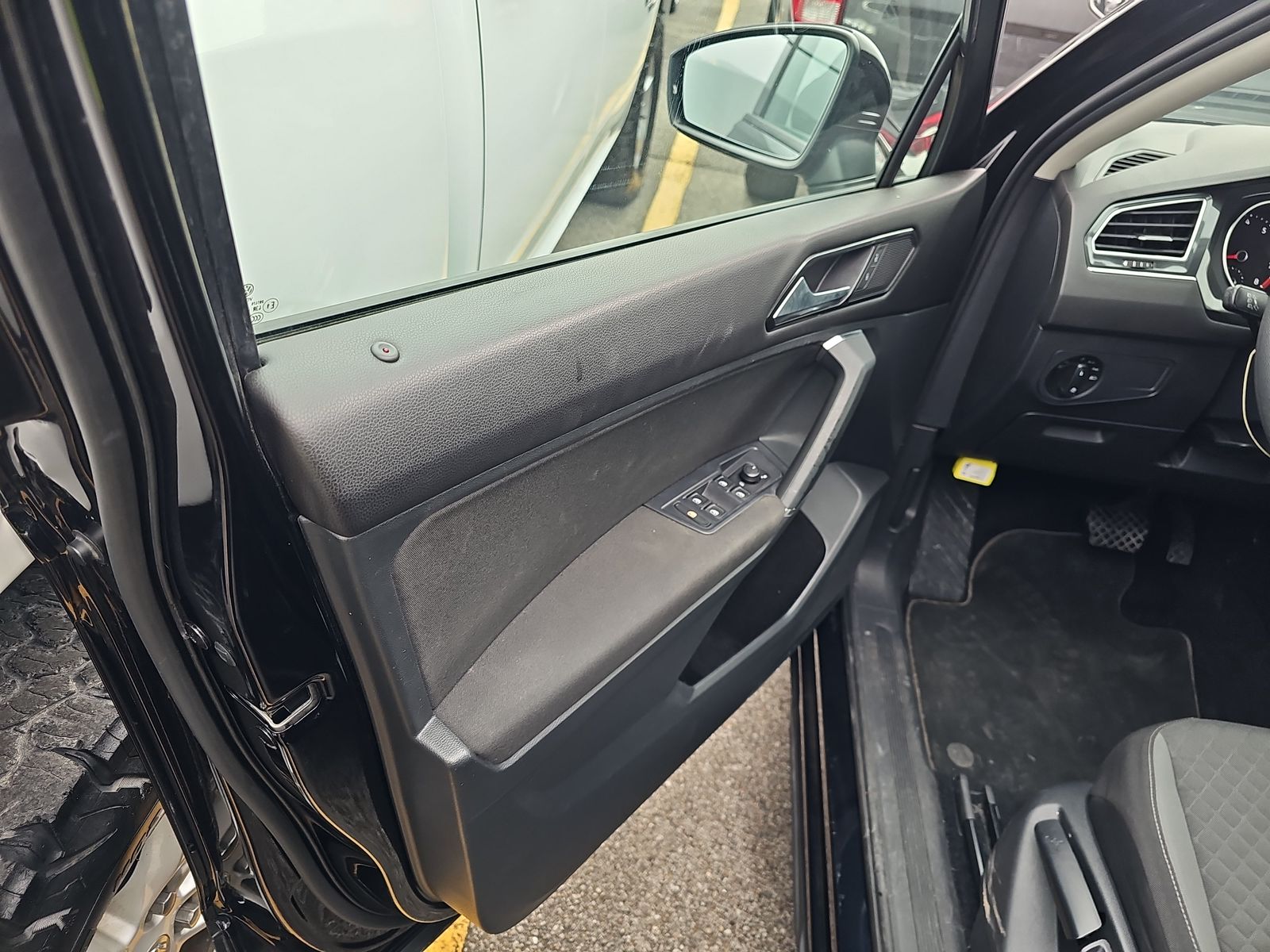 2018 Volkswagen Tiguan 2.0T S FWD