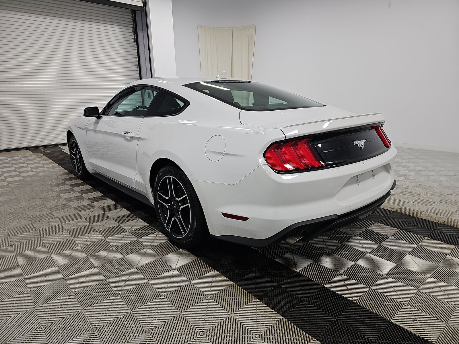 2023 Ford Mustang EcoBoost Premium RWD