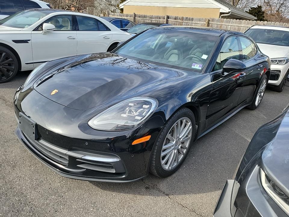 2018 Porsche Panamera 4 AWD