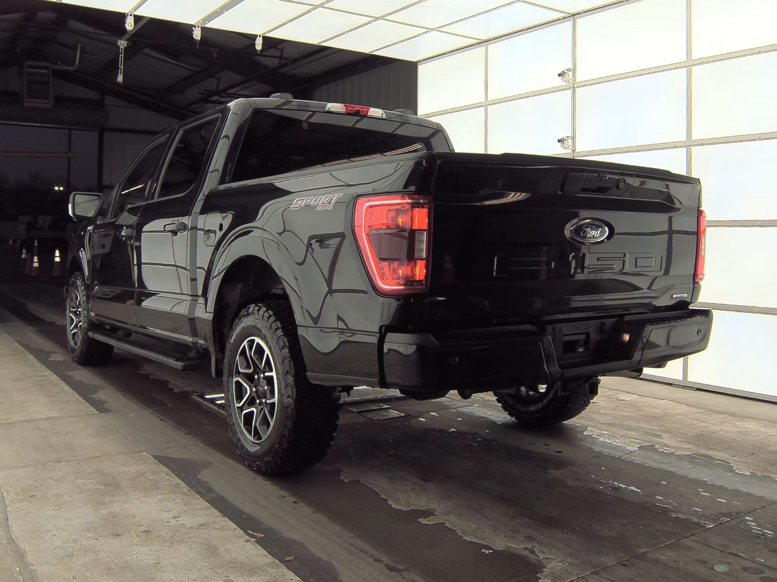 2022 Ford F-150 XLT AWD