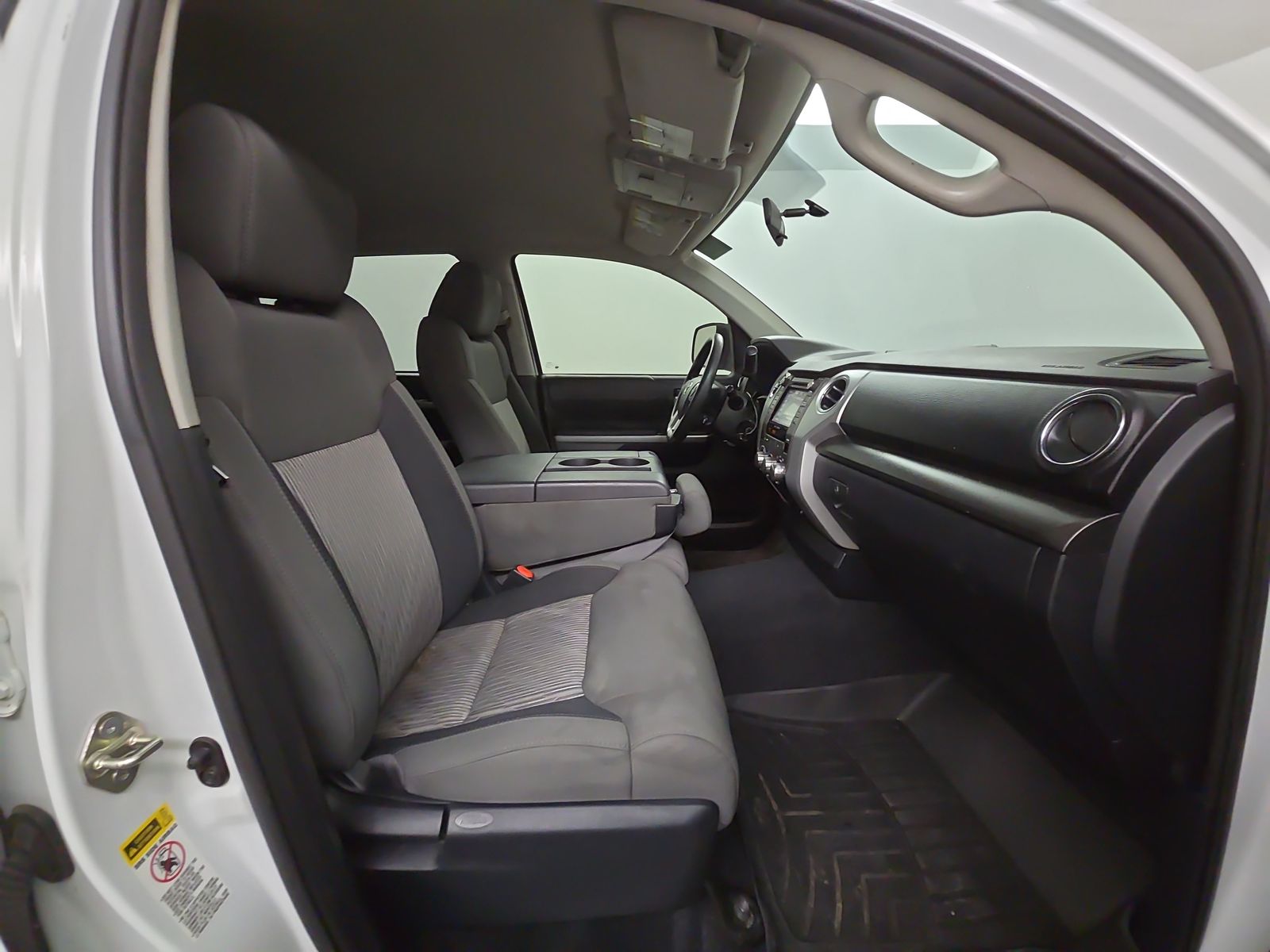 2017 Toyota Tundra SR5 RWD