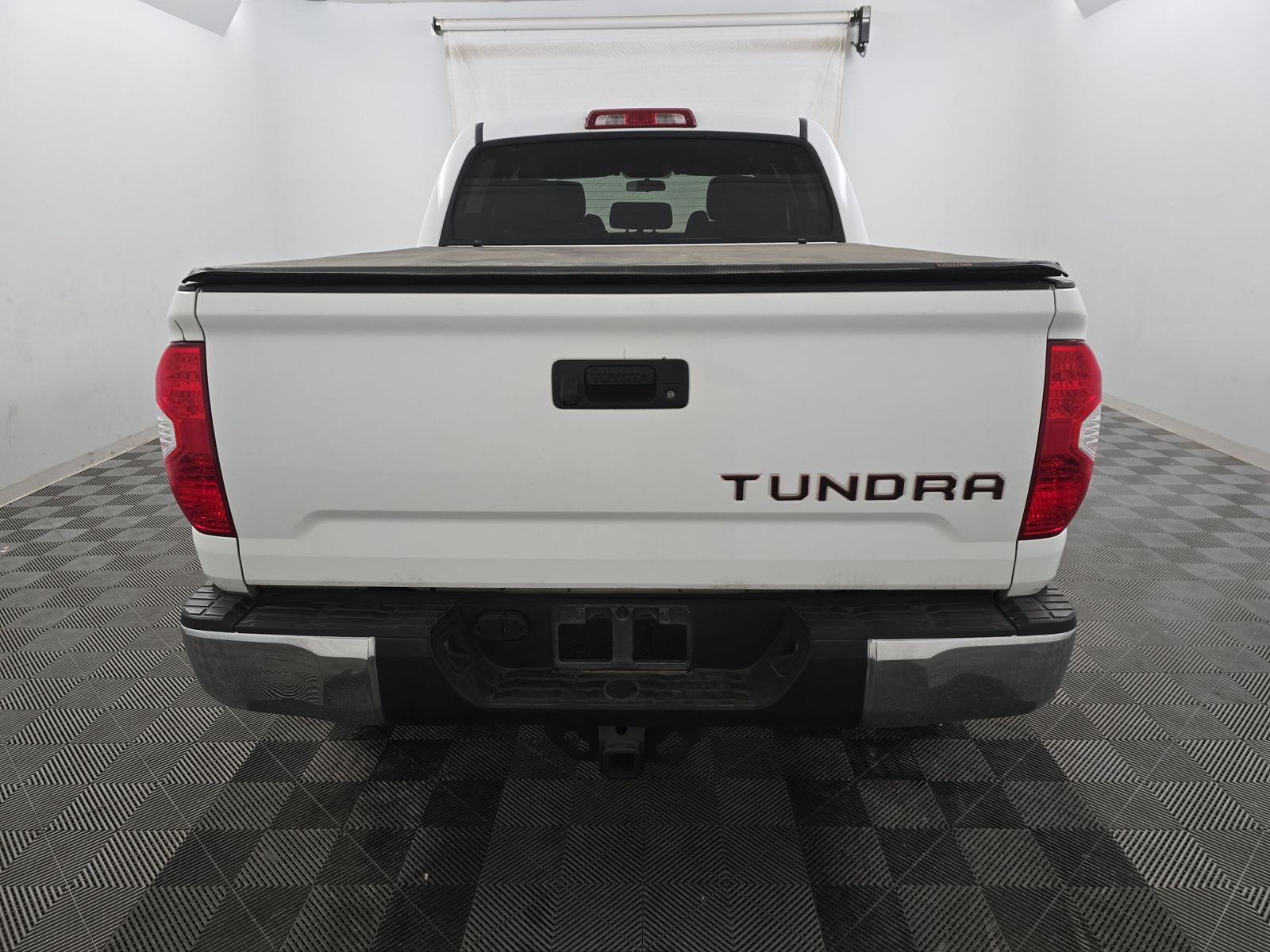 2017 Toyota Tundra SR5 RWD