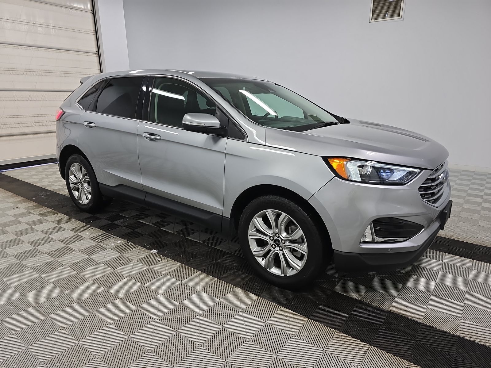 2023 Ford Edge Titanium AWD