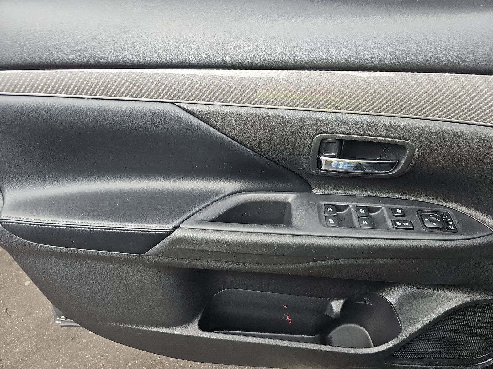 2020 Mitsubishi Outlander SEL FWD