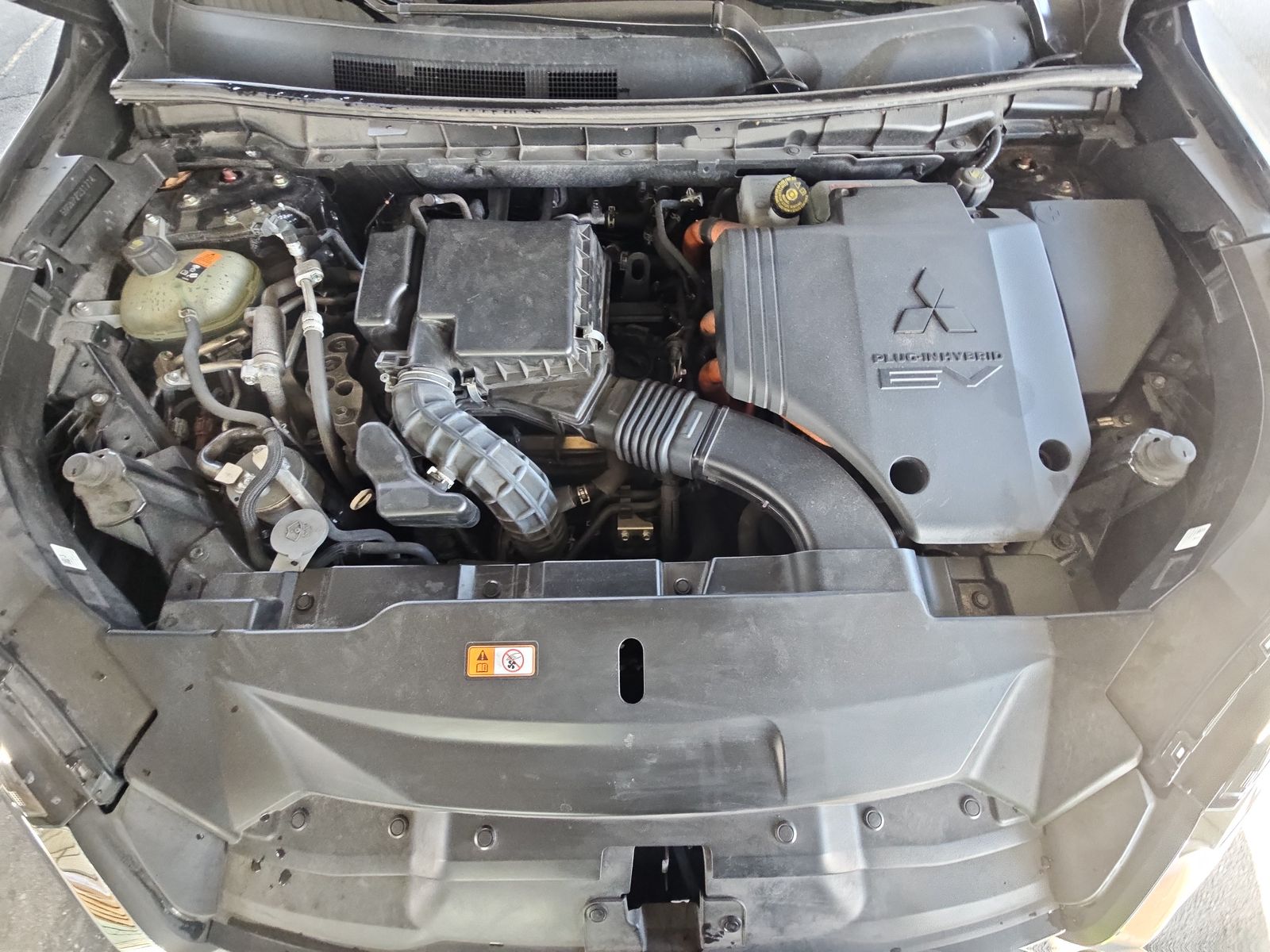 2023 Mitsubishi Outlander PHEV 40th Anniversary Edition AWD