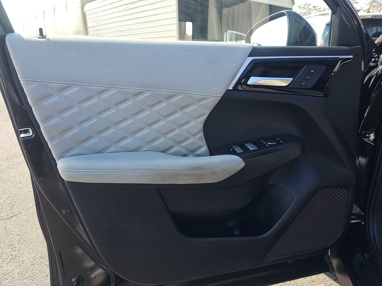 2023 Mitsubishi Outlander PHEV 40th Anniversary Edition AWD