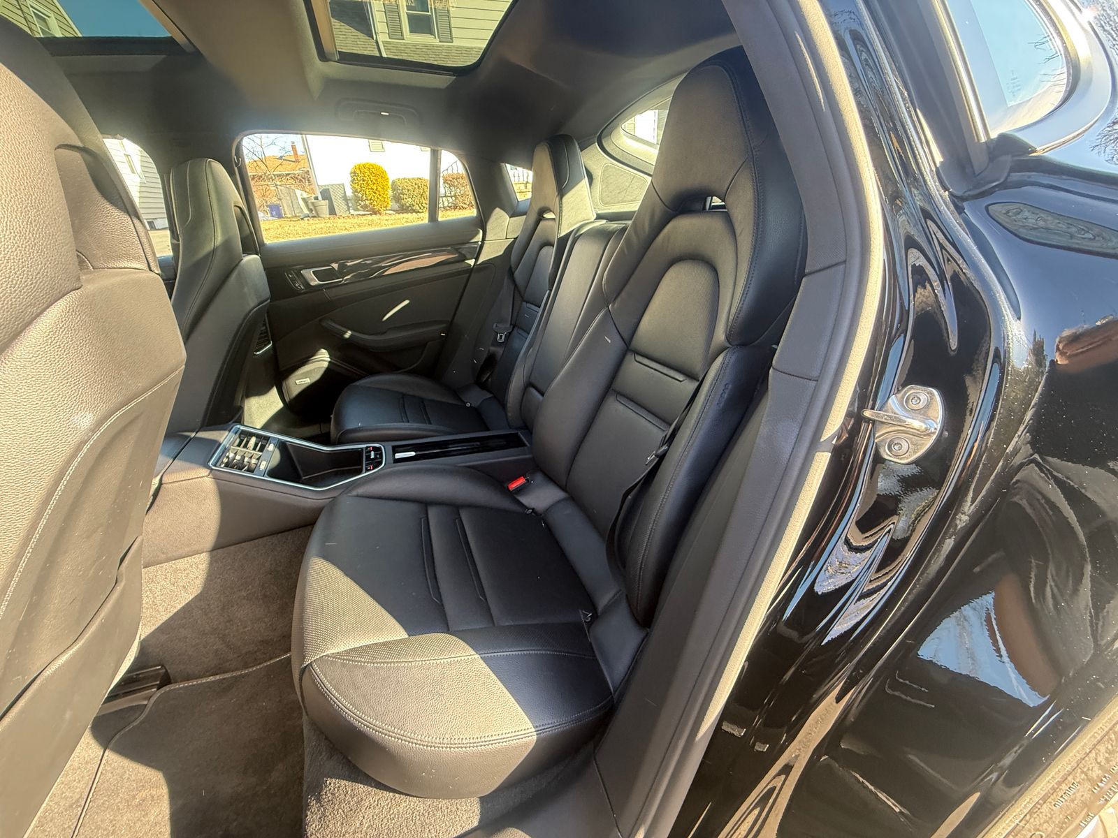 2018 Porsche Panamera 4 AWD