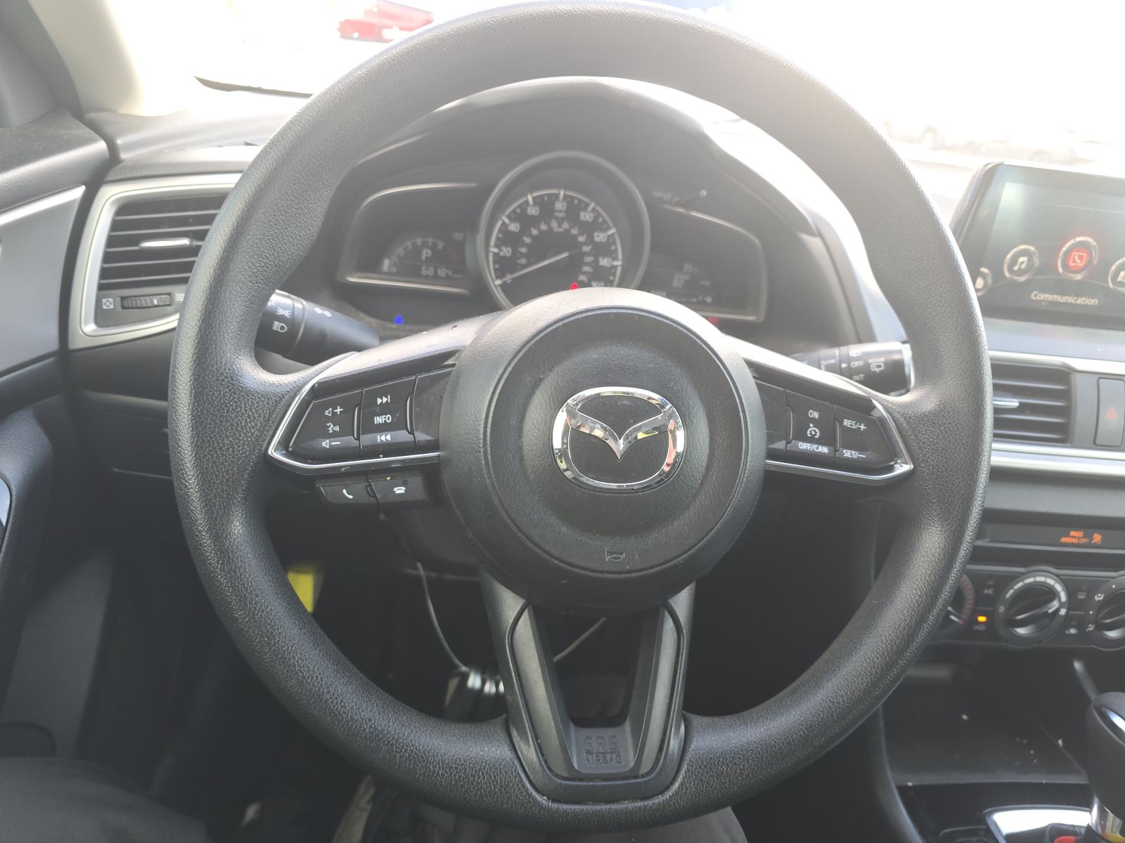 2018 MAZDA MAZDA3 Sport FWD