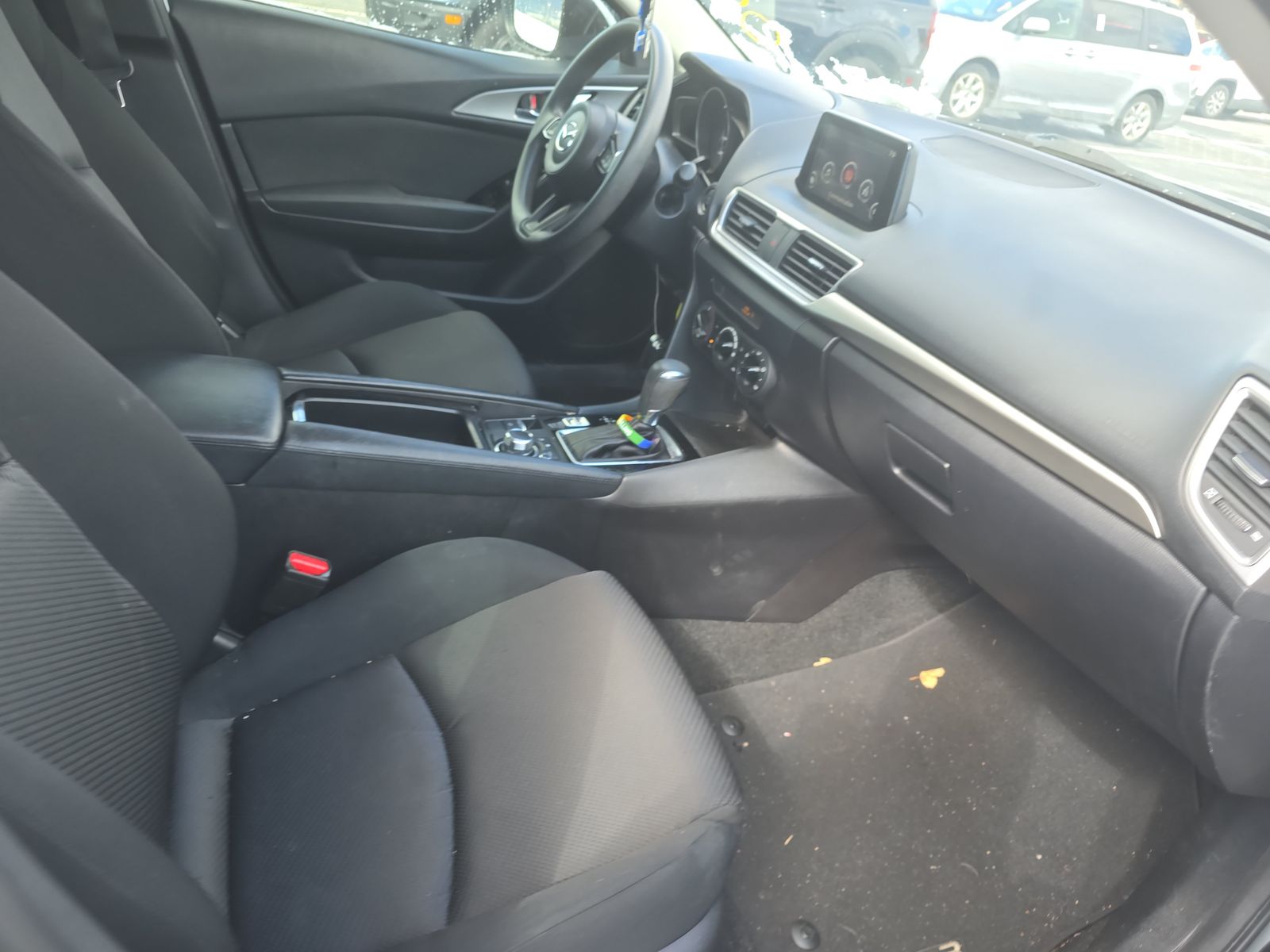 2018 MAZDA MAZDA3 Sport FWD