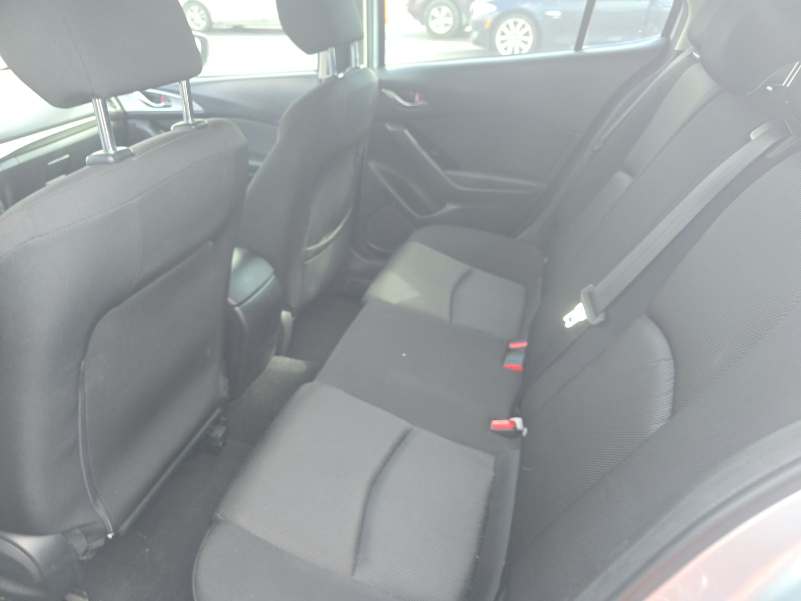 2018 MAZDA MAZDA3 Sport FWD