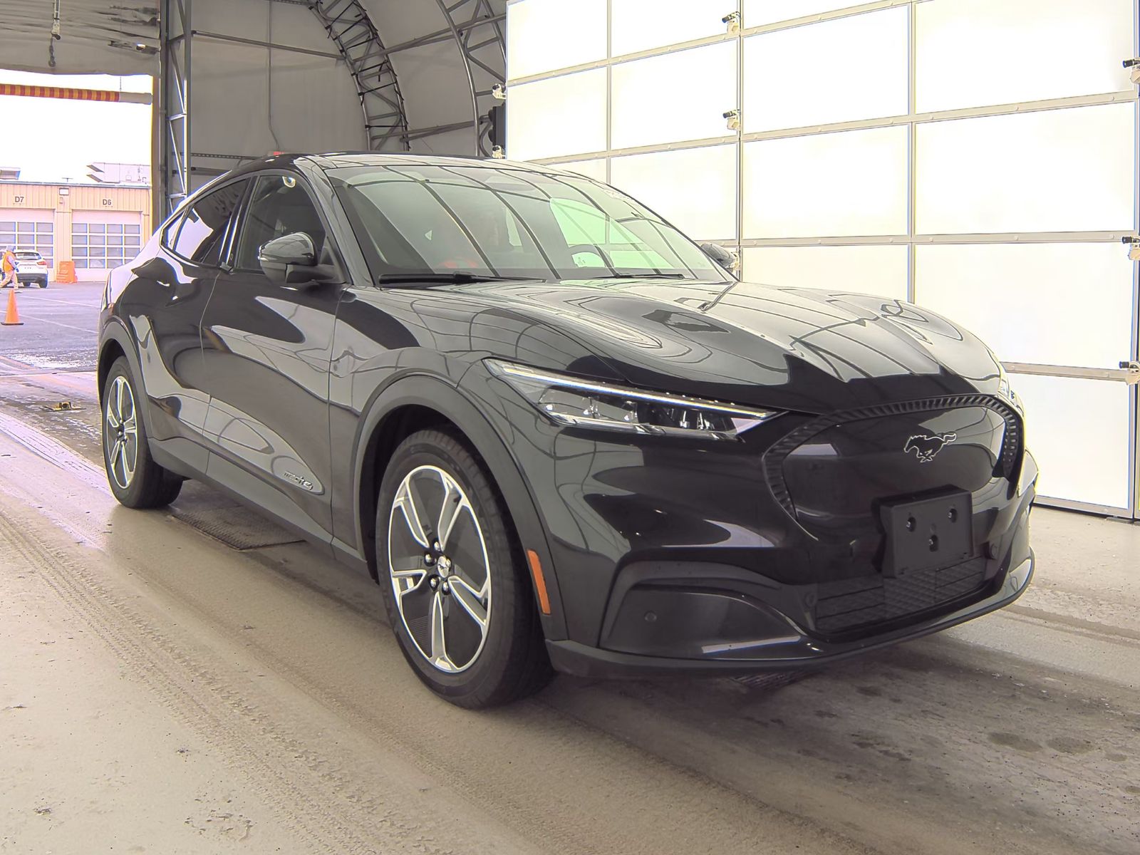 2022 Ford Mustang Mach-E Select AWD