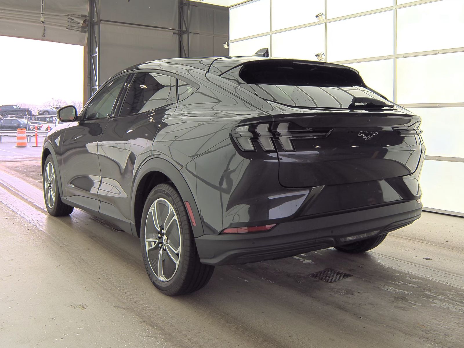 2022 Ford Mustang Mach-E Select AWD