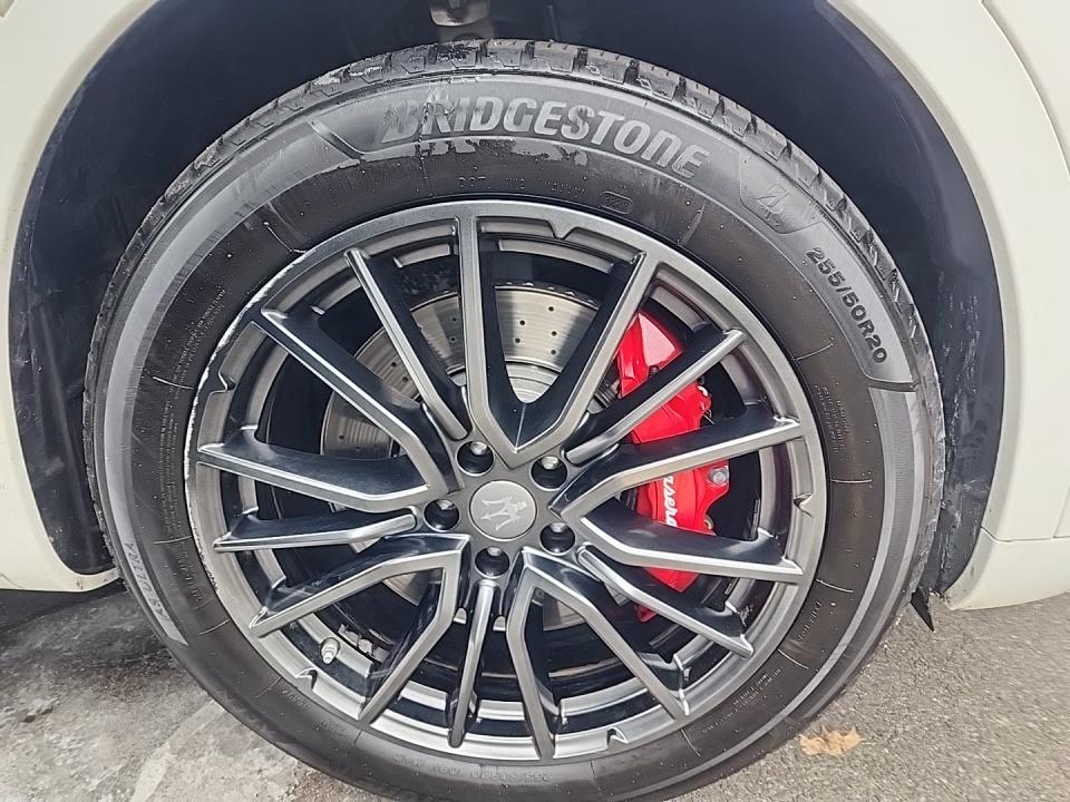2019 Maserati Levante S GranLusso AWD