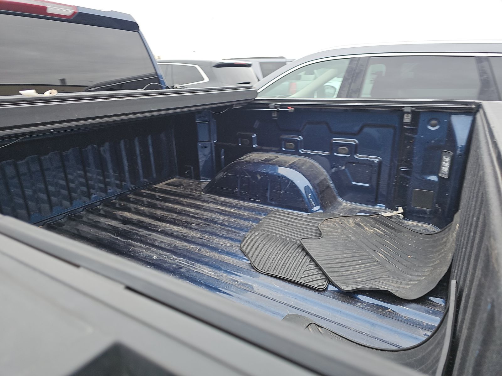 2022 Chevrolet Silverado 1500 Custom RWD