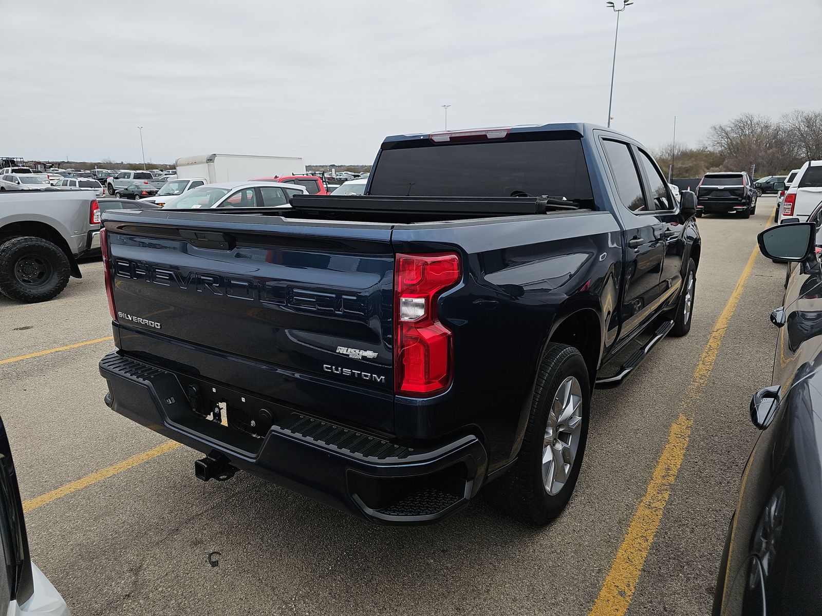 2022 Chevrolet Silverado 1500 Custom RWD