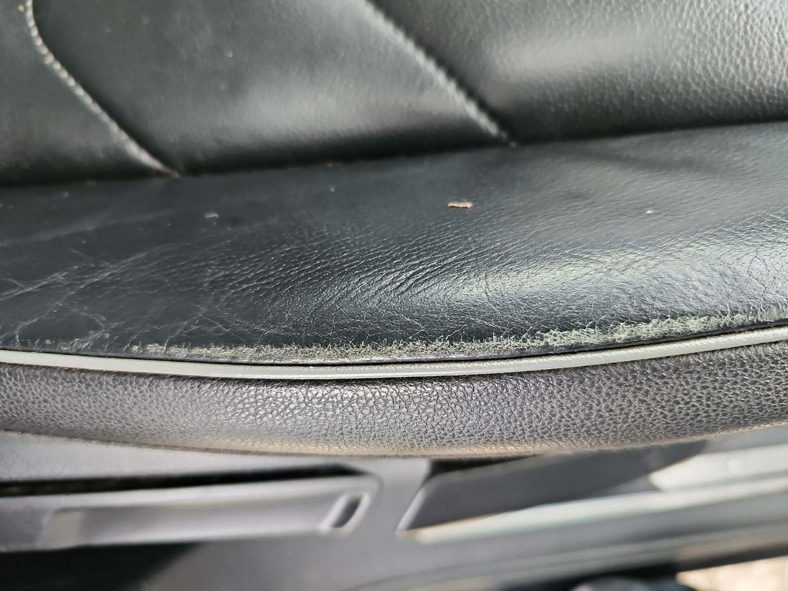 Volkswagen Tiguan SEL Premium снимка Volkswagen Tiguan SEL Premium