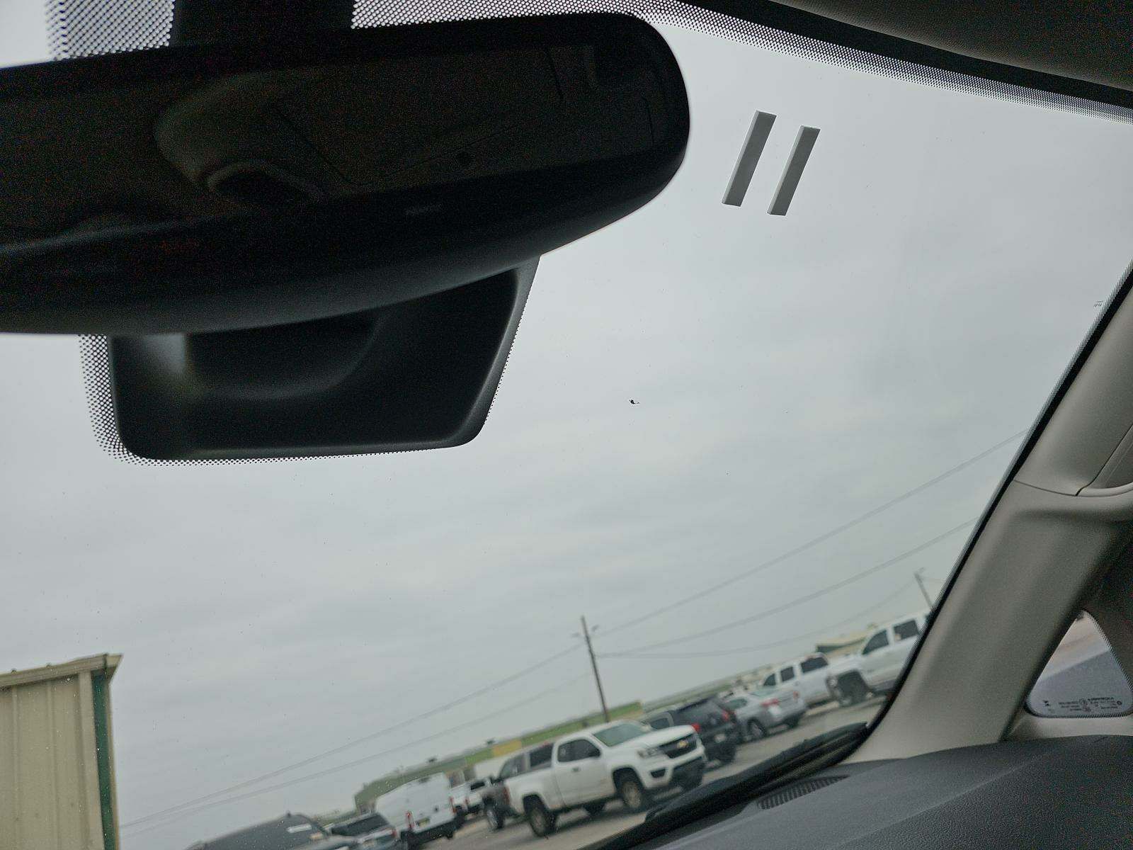 2023 Chrysler Pacifica Limited FWD