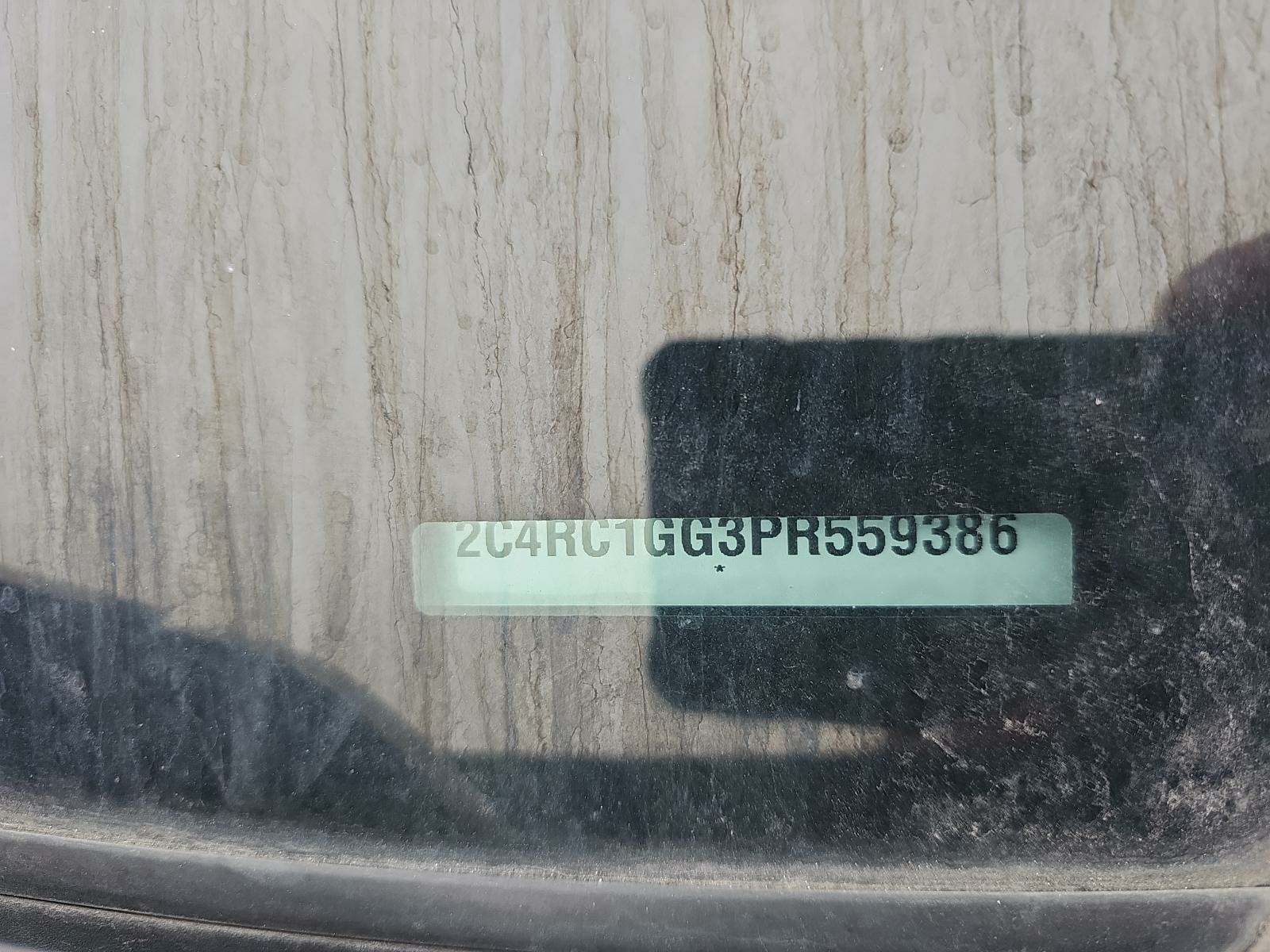 2023 Chrysler Pacifica Limited FWD