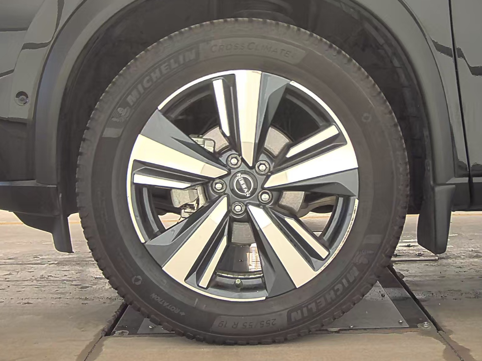 2022 Nissan Rogue SL FWD