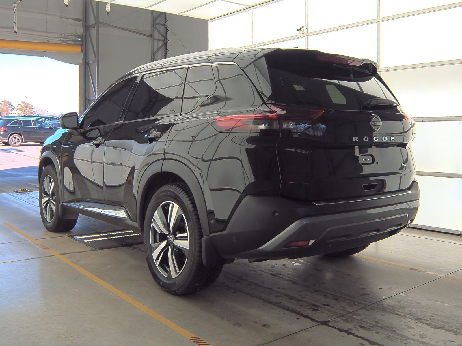 2022 Nissan Rogue SL FWD