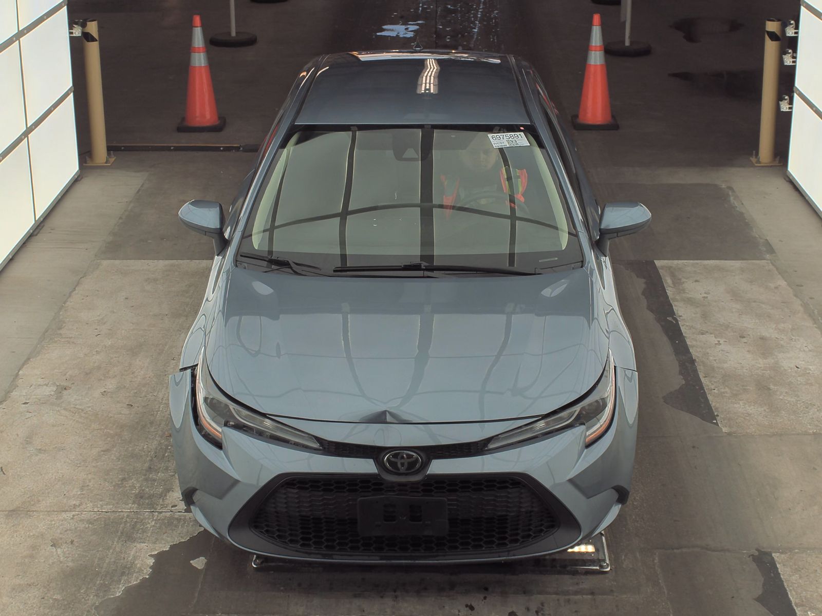 2022 Toyota Corolla LE FWD