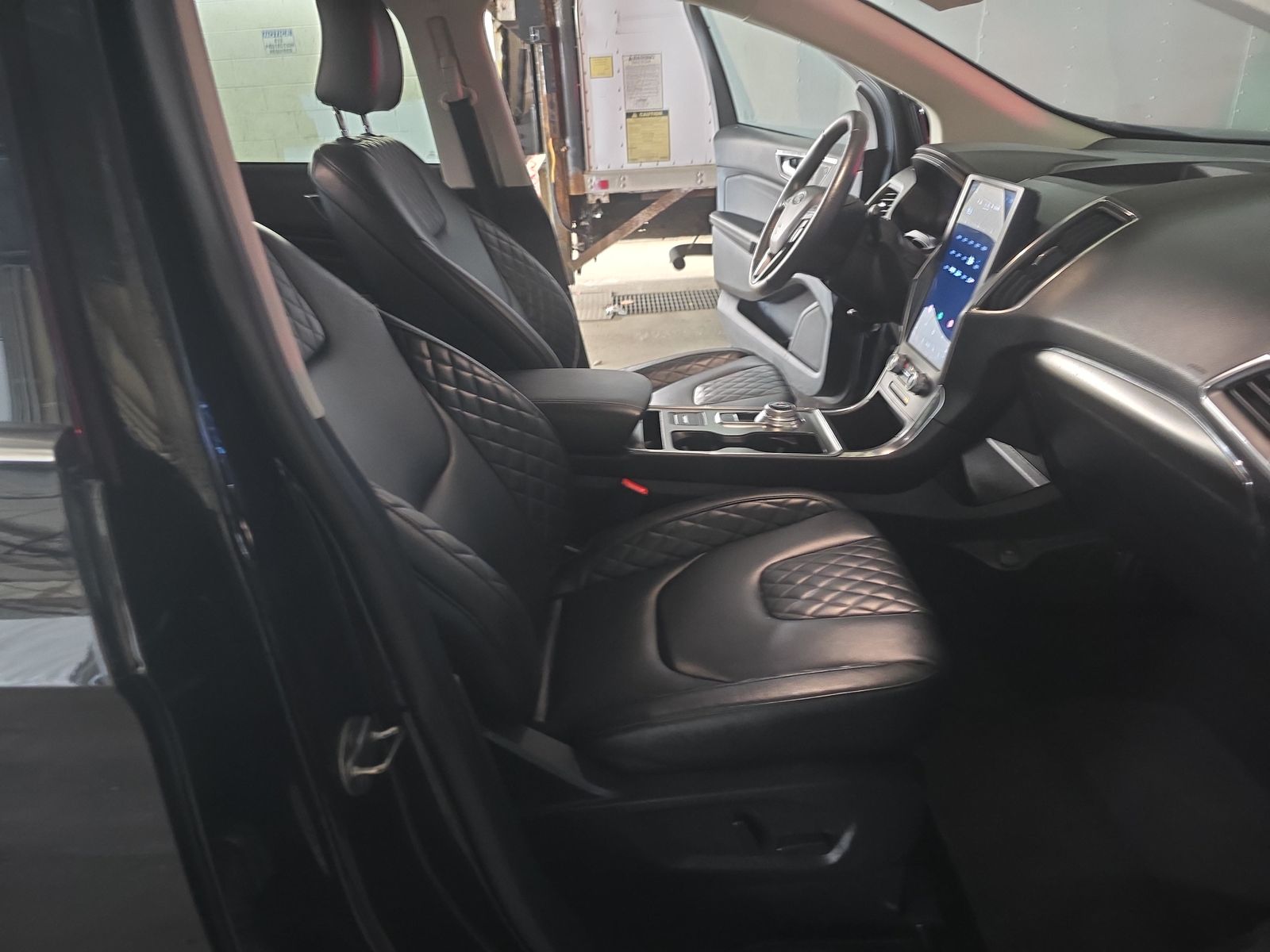 2023 Ford Edge Titanium AWD