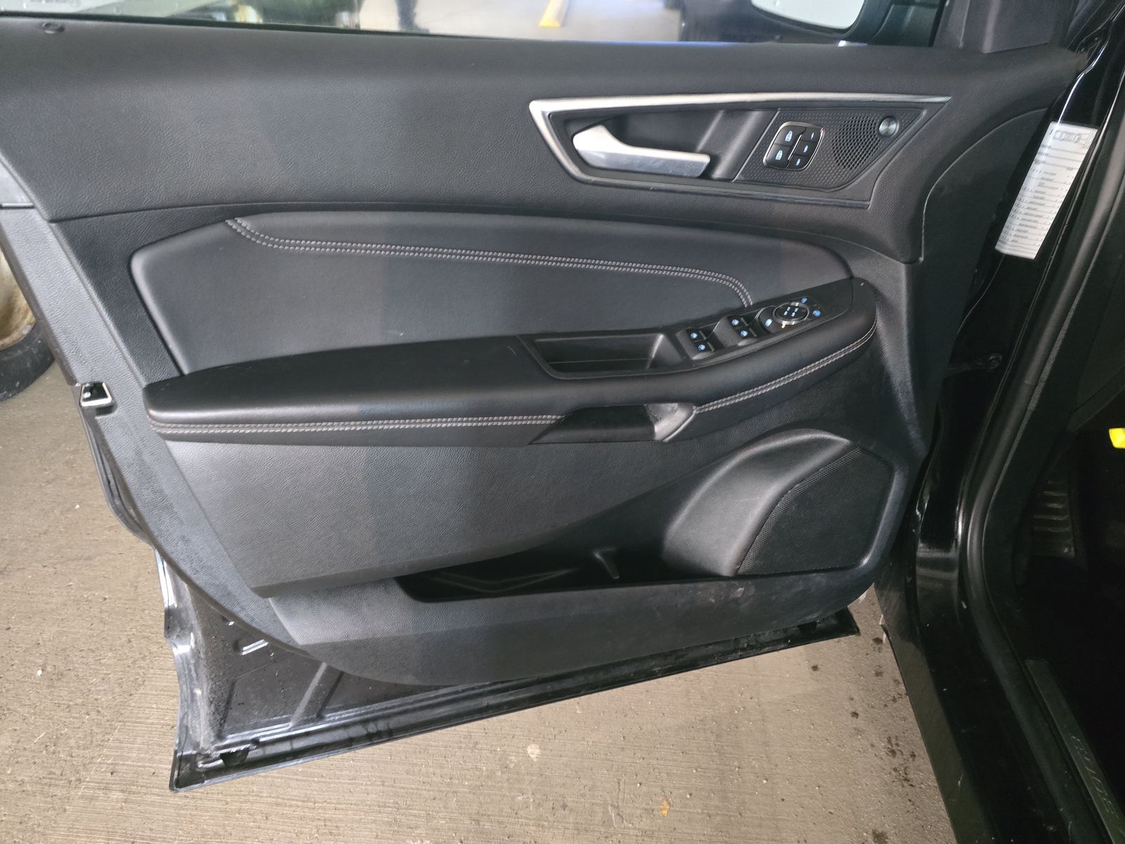 2023 Ford Edge Titanium AWD