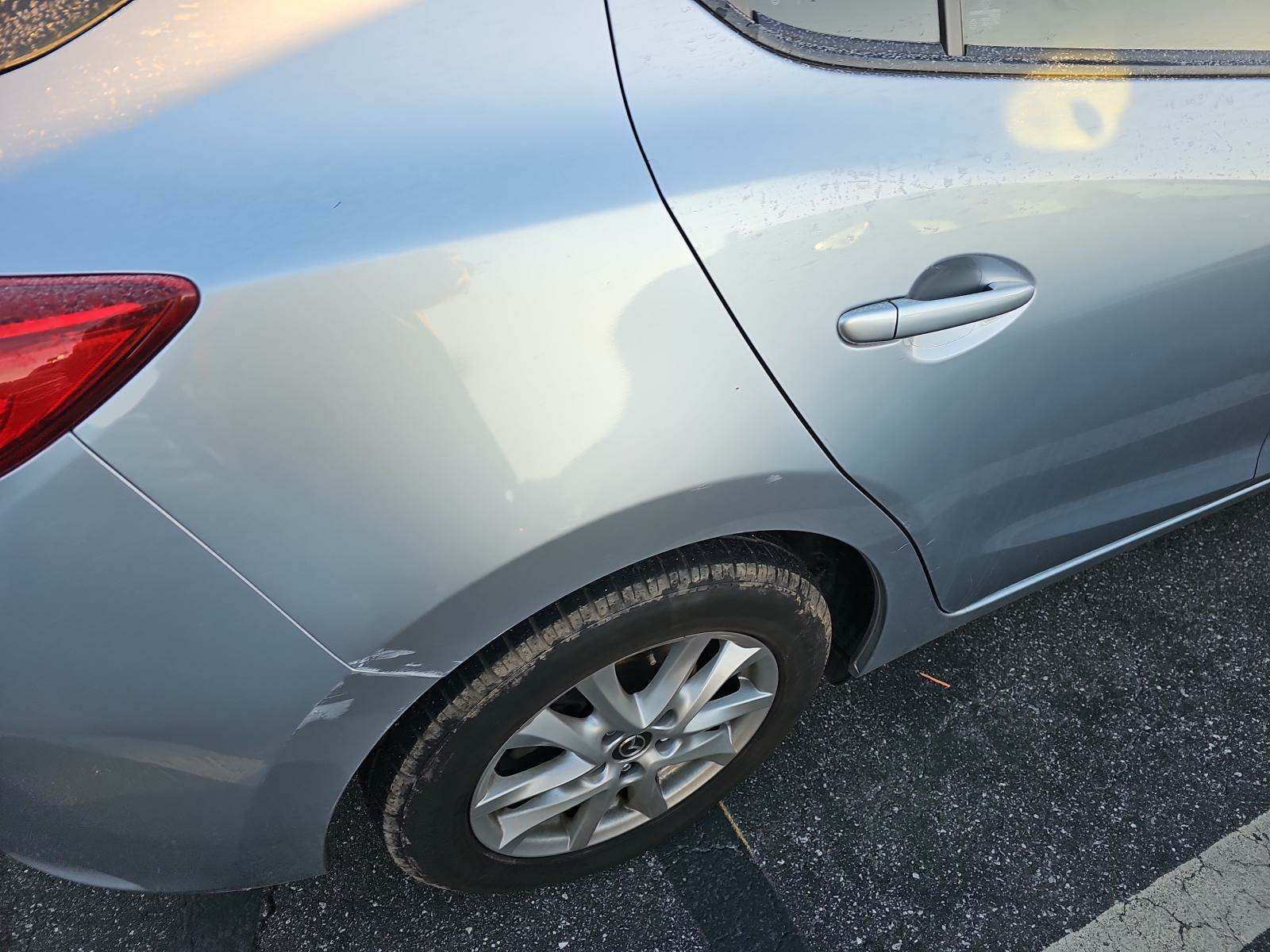 2018 MAZDA MAZDA3 Sport FWD