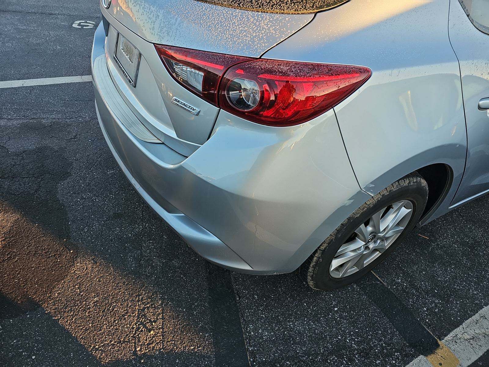 2018 MAZDA MAZDA3 Sport FWD