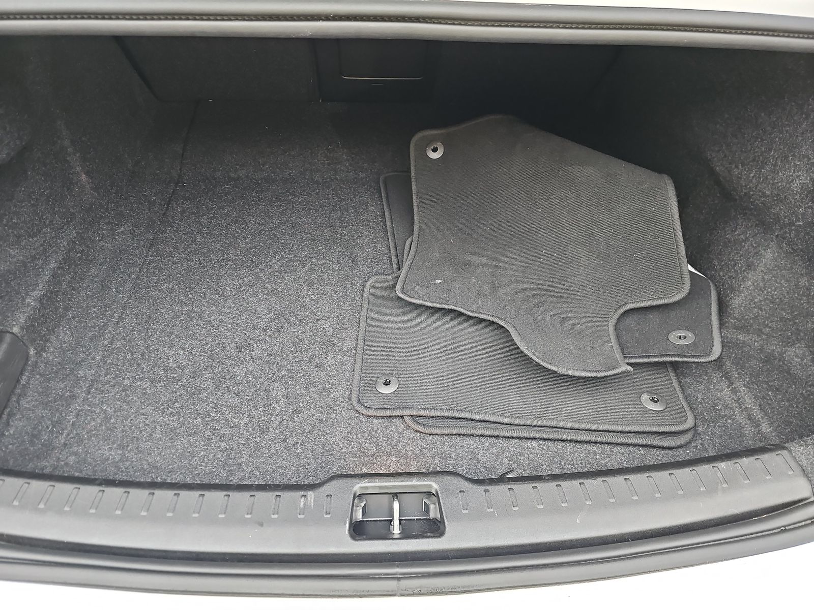 2024 Volvo S60 B5 Plus AWD