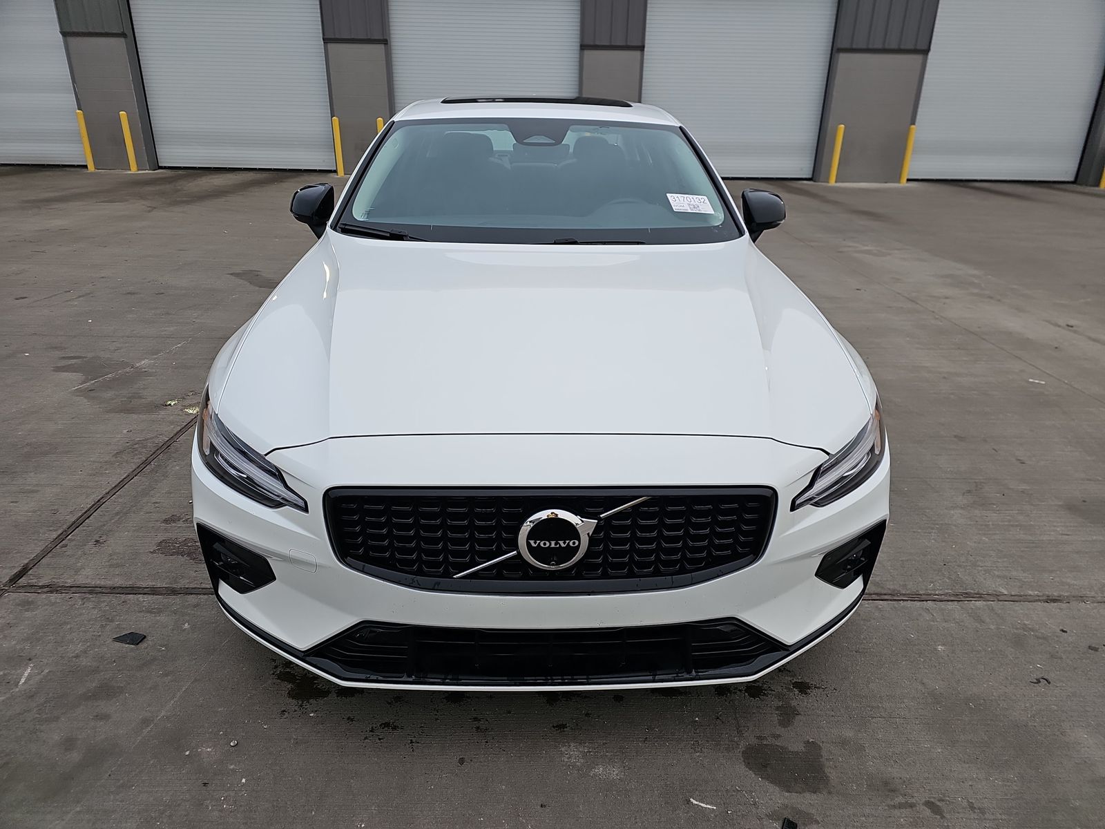 2024 Volvo S60 B5 Plus AWD