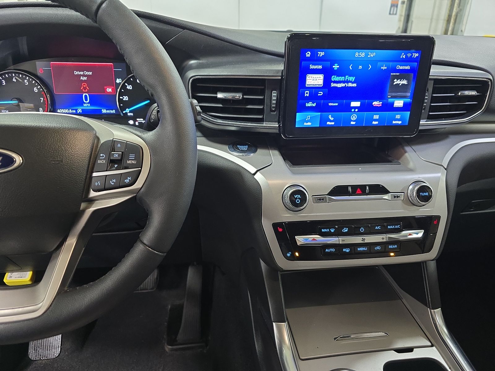 2022 Ford Explorer XLT AWD