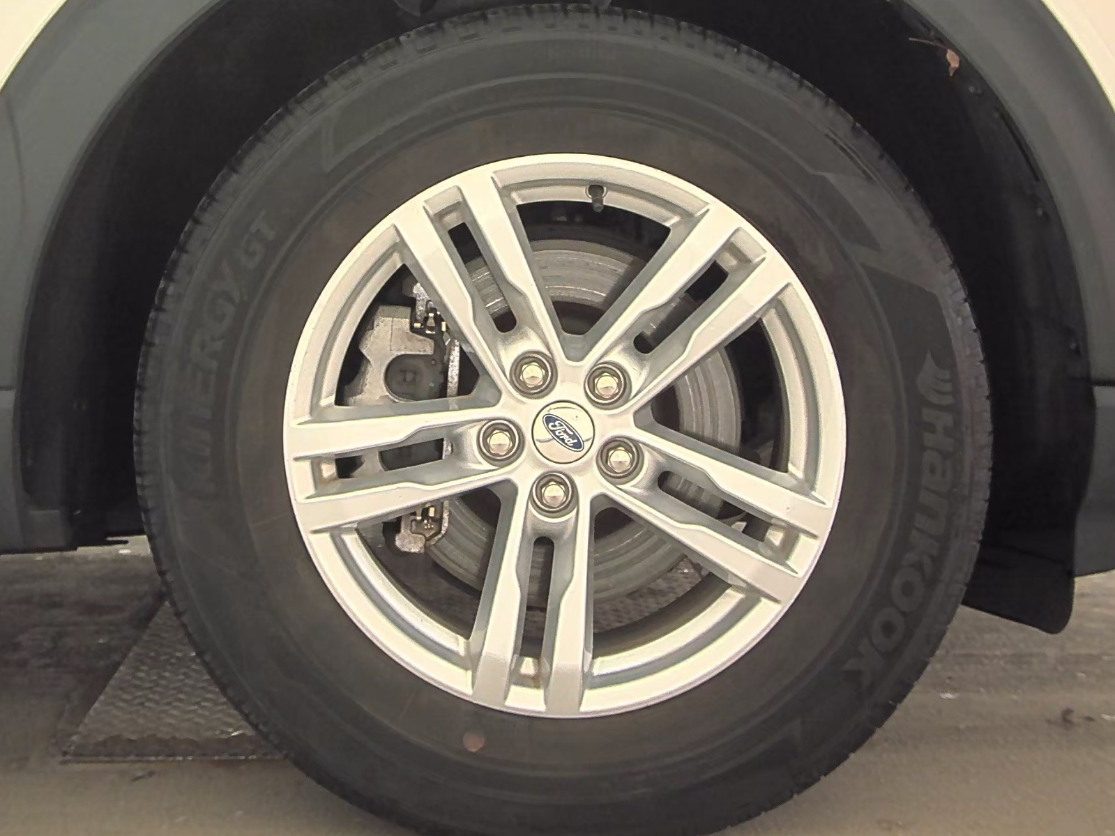 2022 Ford Explorer XLT AWD