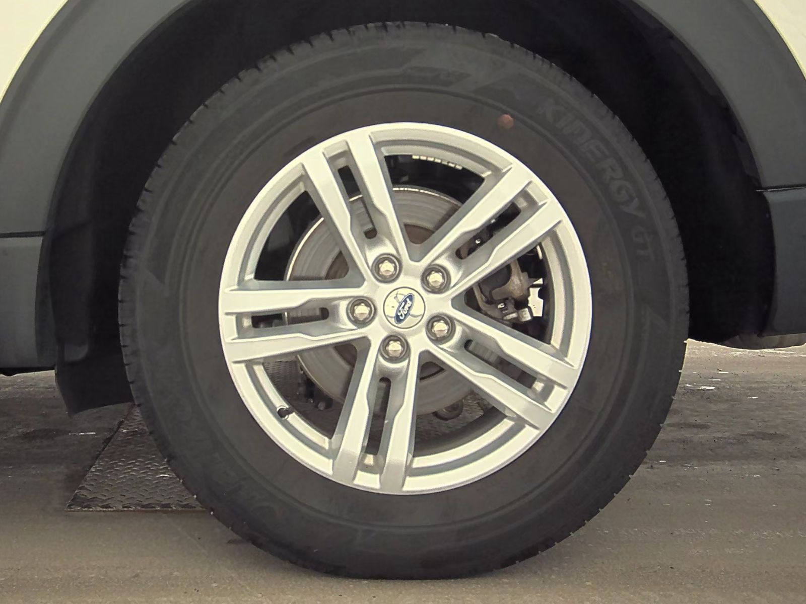 2022 Ford Explorer XLT AWD