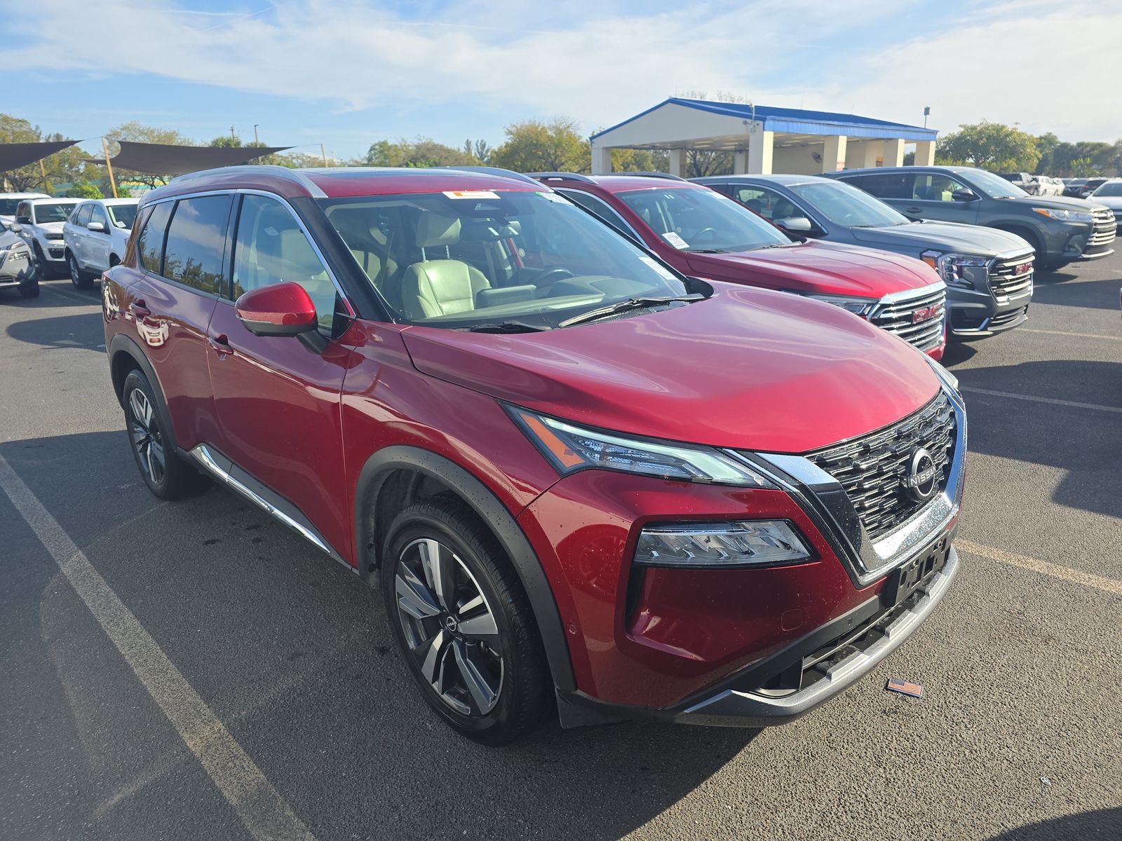2023 Nissan Rogue SL FWD