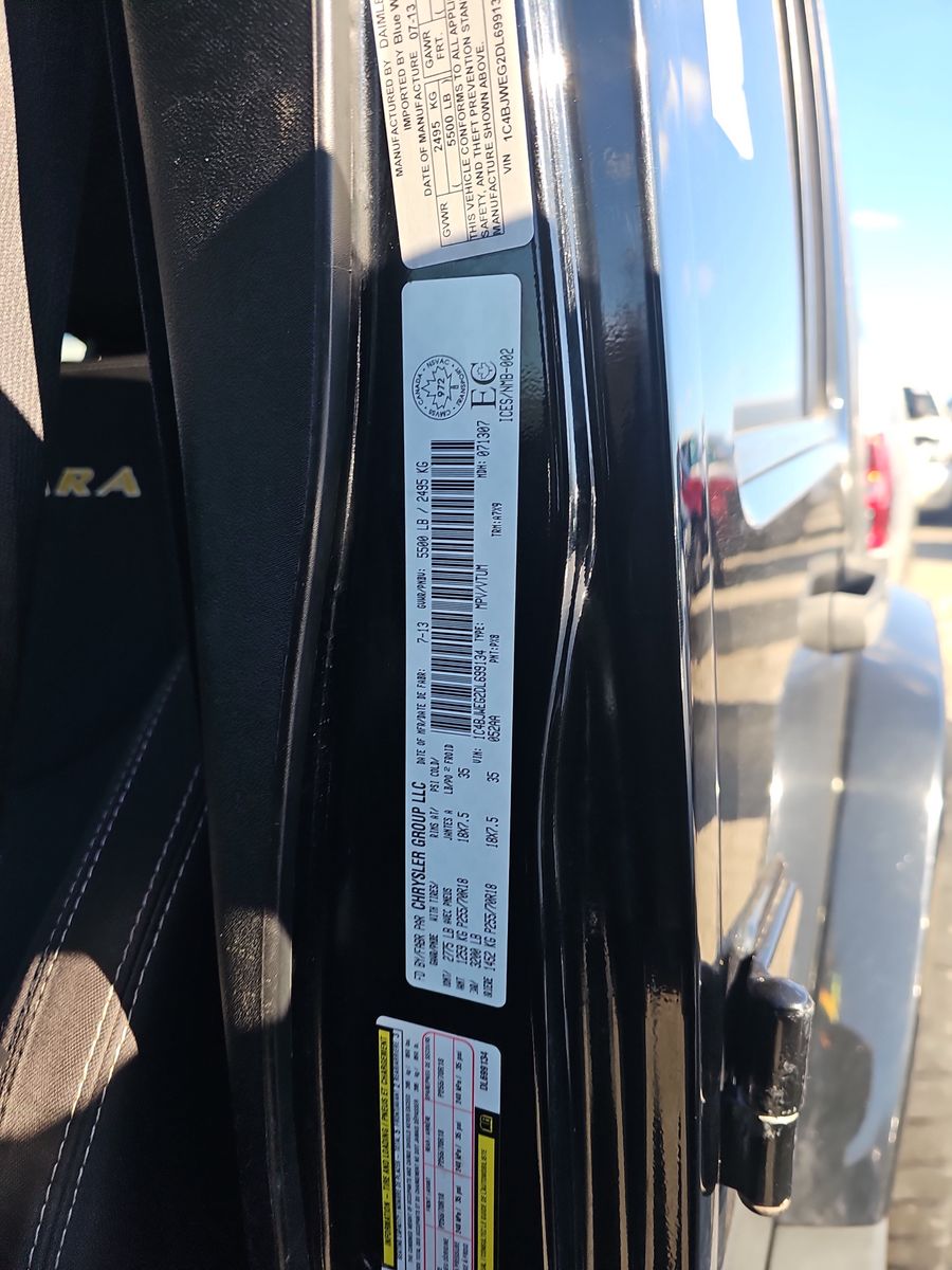 2013 Jeep Wrangler Unlimited Sahara AWD