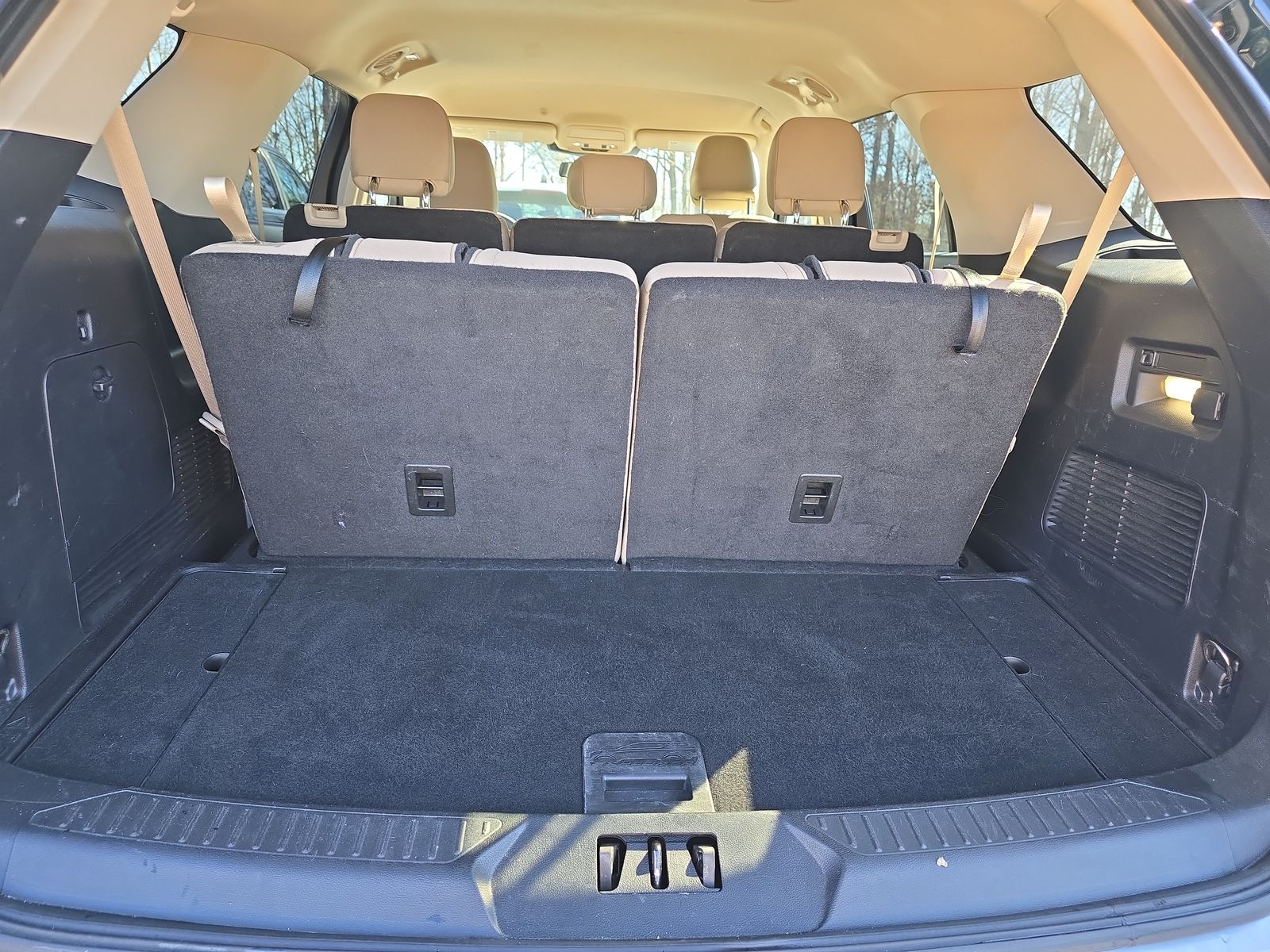 2022 Ford Explorer Base AWD