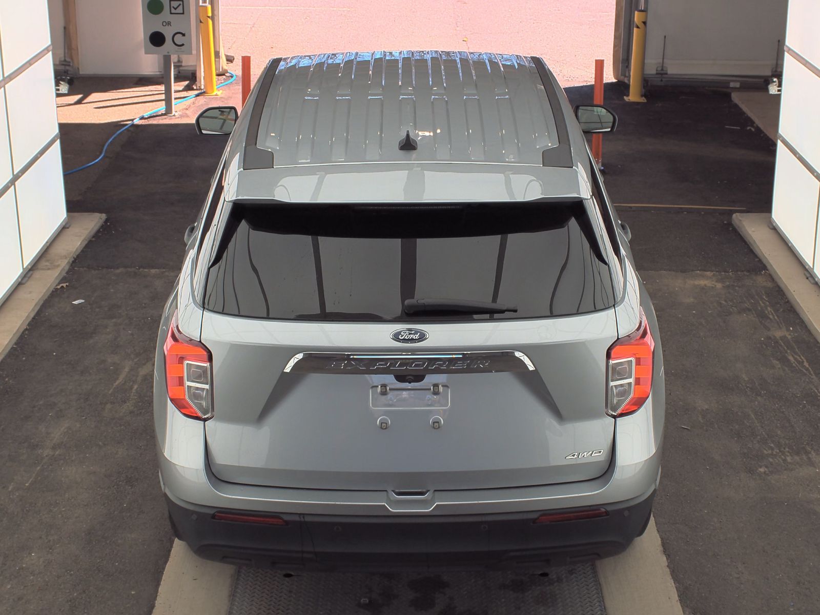 2022 Ford Explorer Base AWD