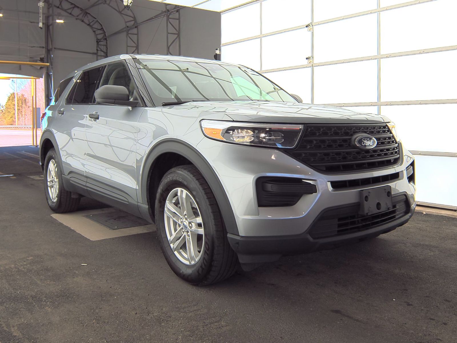 2022 Ford Explorer Base AWD