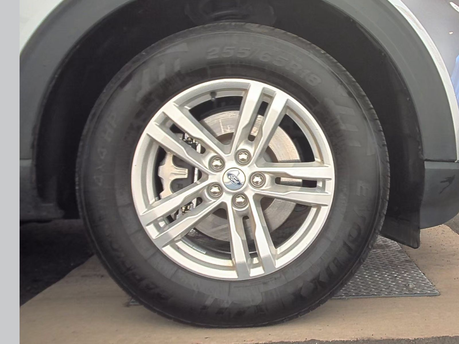 2022 Ford Explorer Base AWD