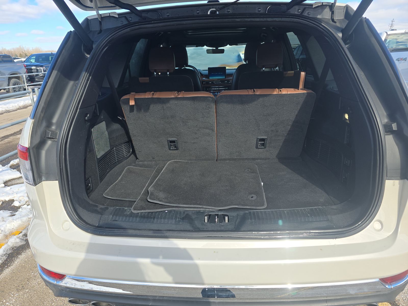 2023 Lincoln Aviator Reserve AWD