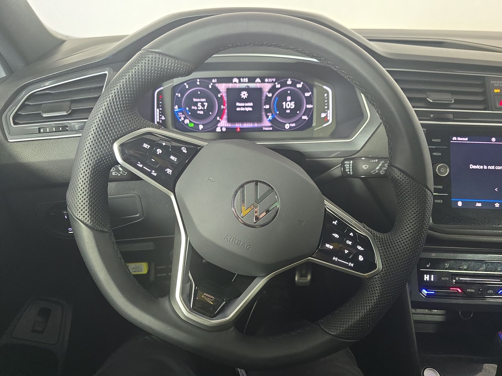 2023 Volkswagen Tiguan 2.0T SEL R-Line AWD