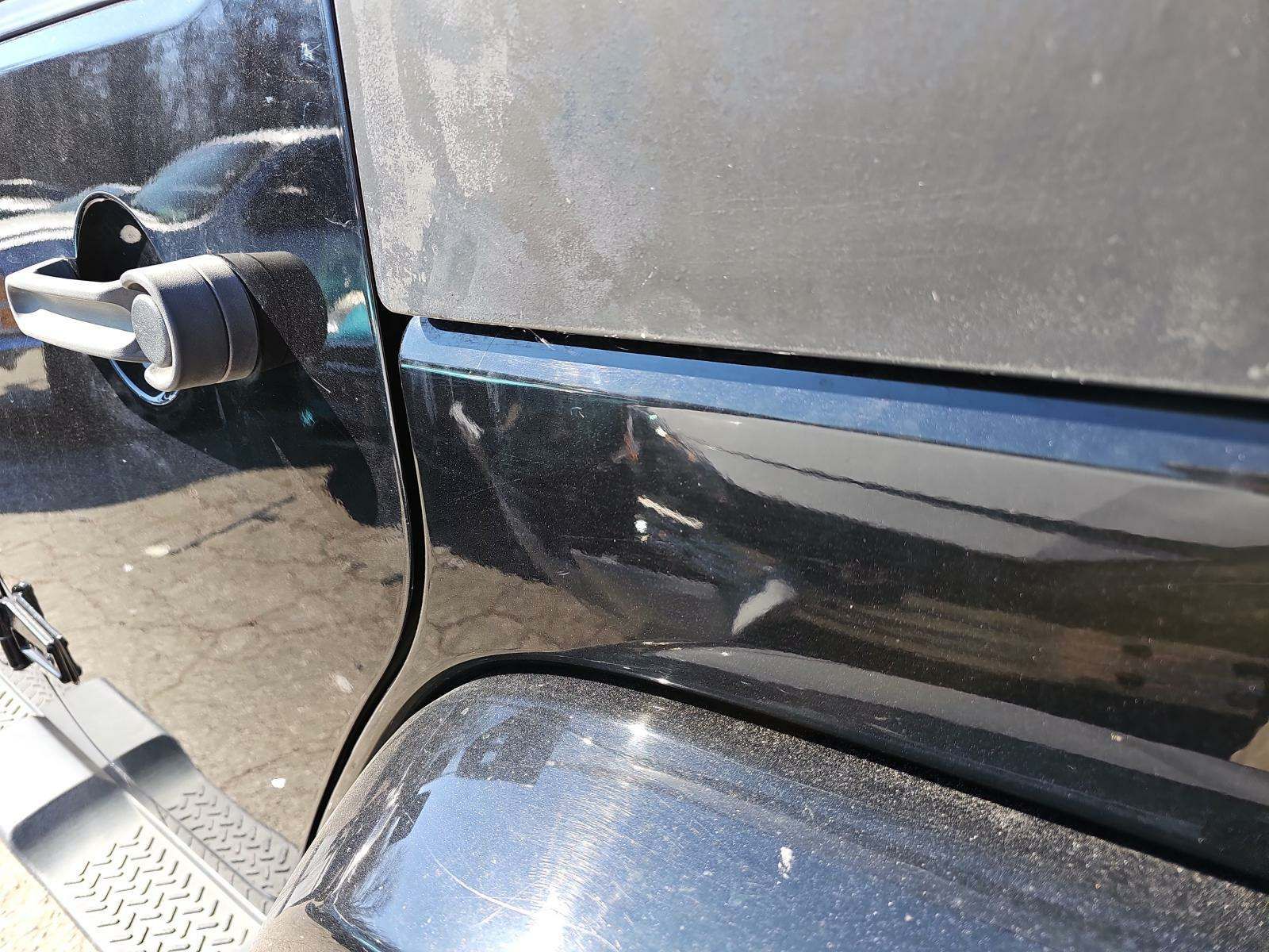 2013 Jeep Wrangler Unlimited Sahara AWD