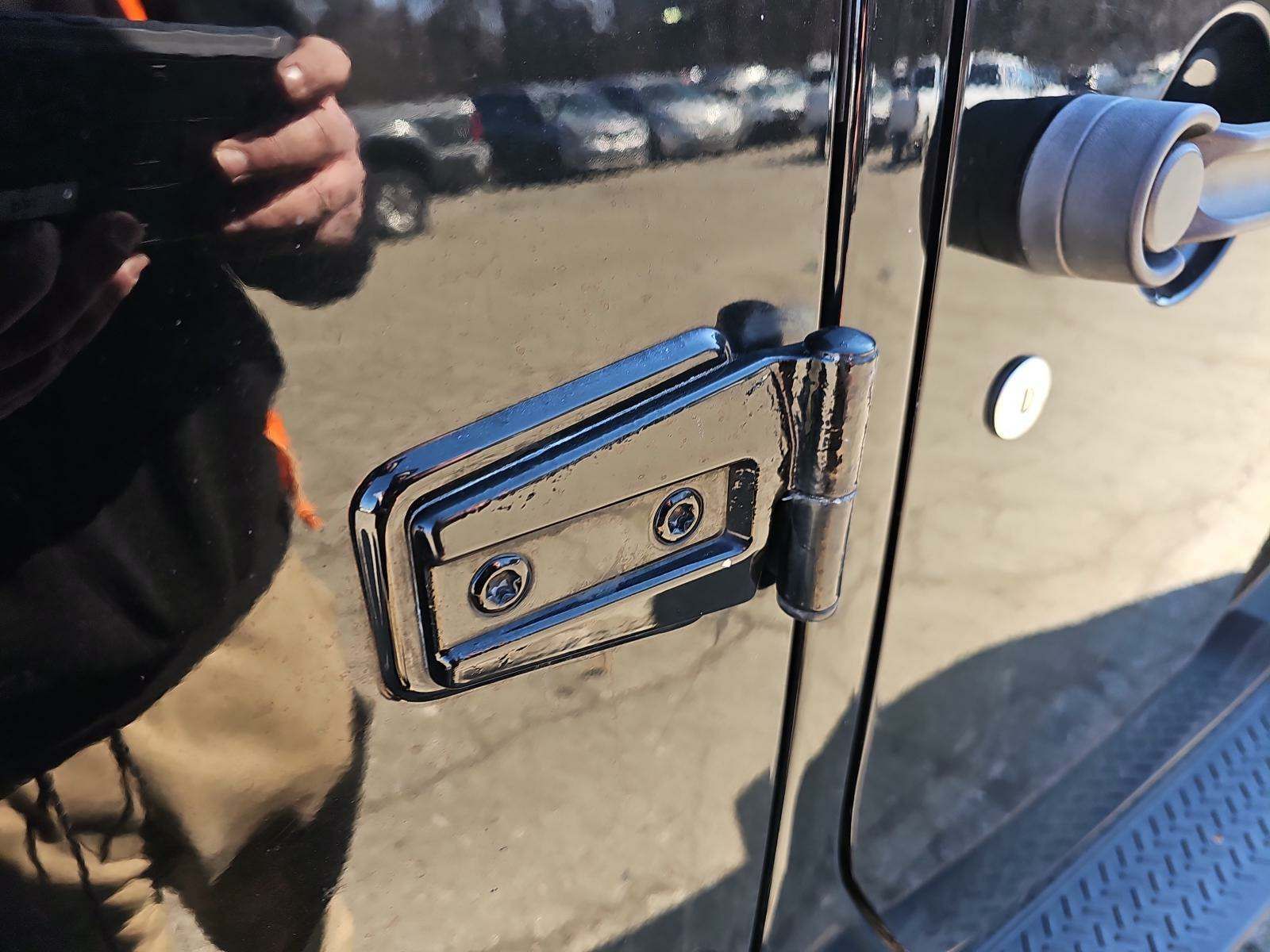 2013 Jeep Wrangler Unlimited Sahara AWD