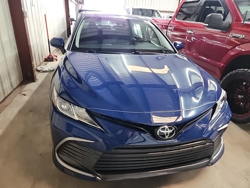 2023 Toyota Camry LE FWD