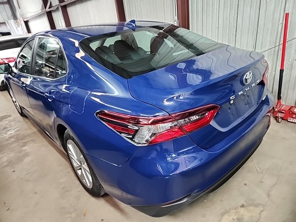 2023 Toyota Camry LE FWD