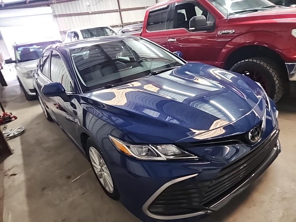 2023 Toyota Camry LE FWD