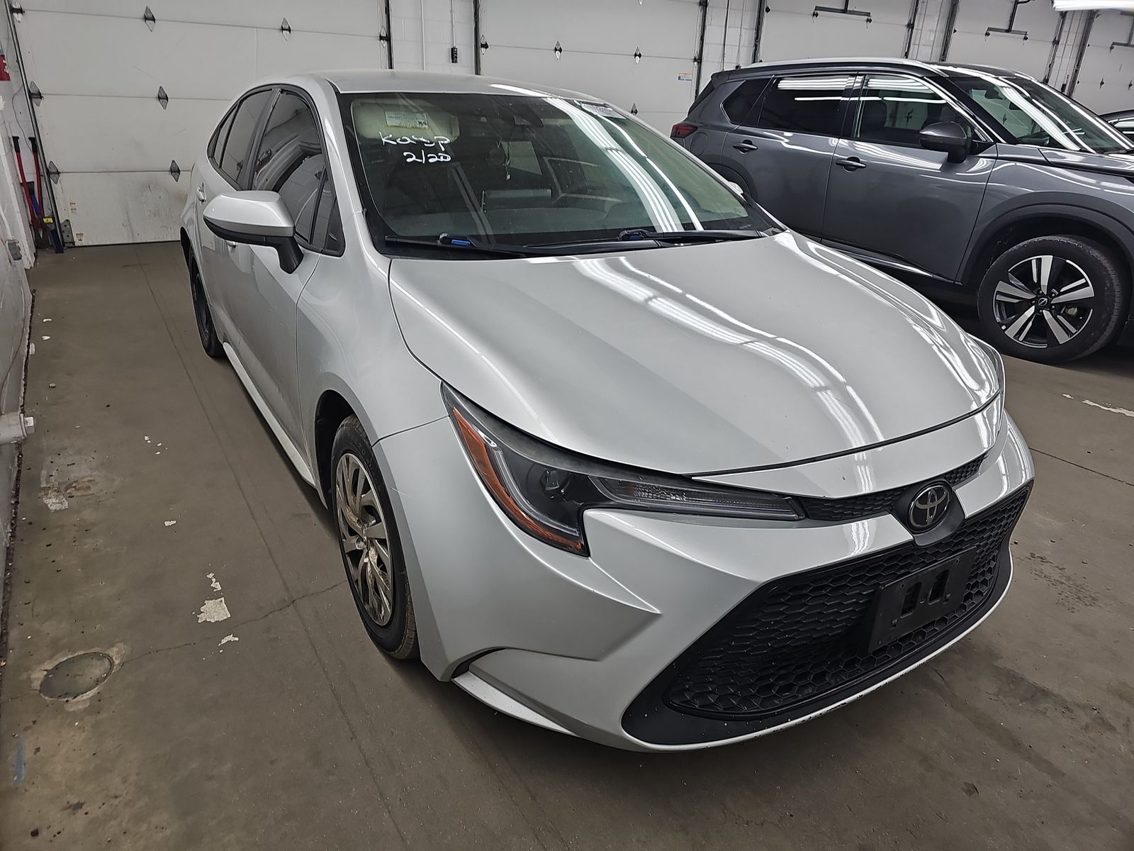 2020 Toyota Corolla LE FWD